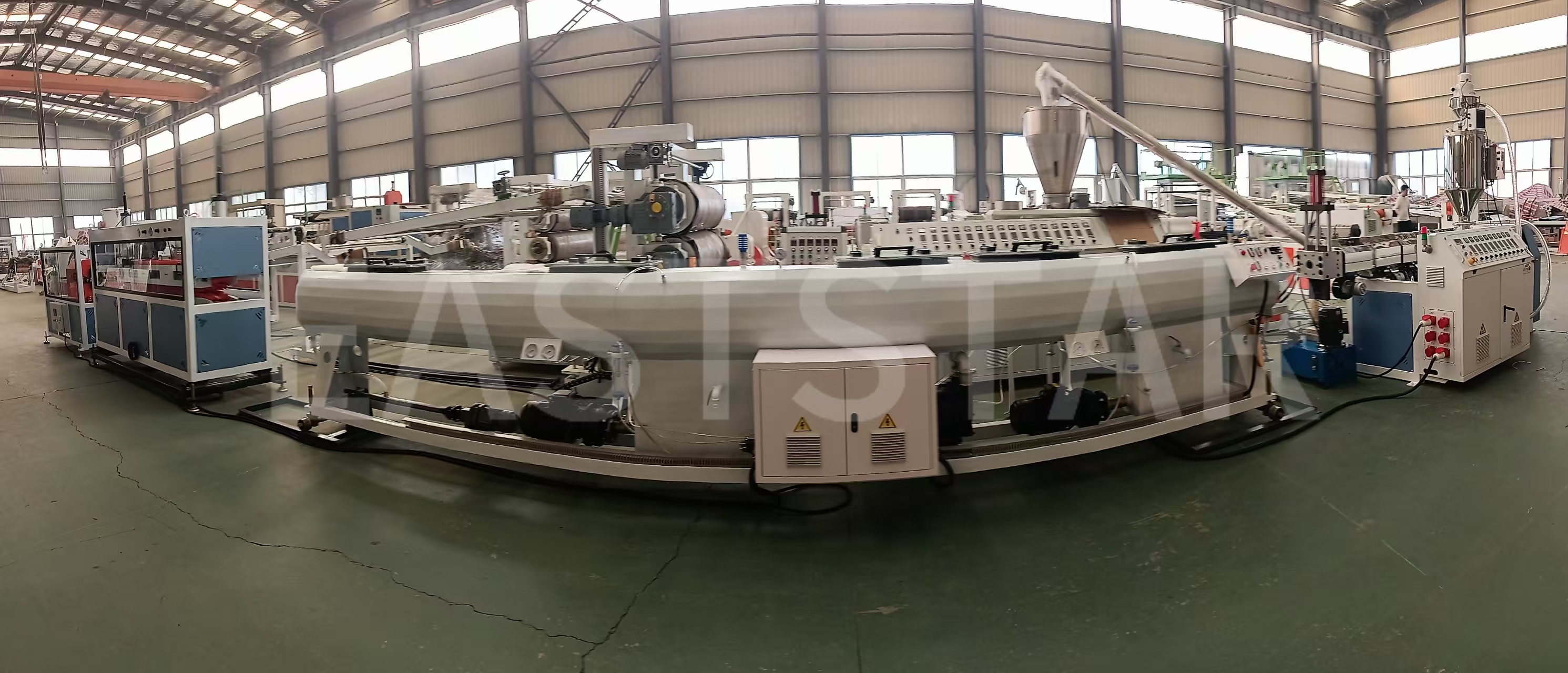 QINGDAO EASTSTAR fullfører forsendelse av PE-rørproduksjonslinje, støtter palestinsk infrastrukturutvikling